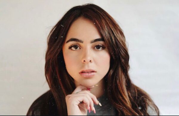 ANA CISNEROS
