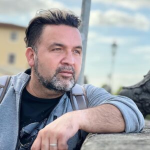 MIKE ZAZUETA