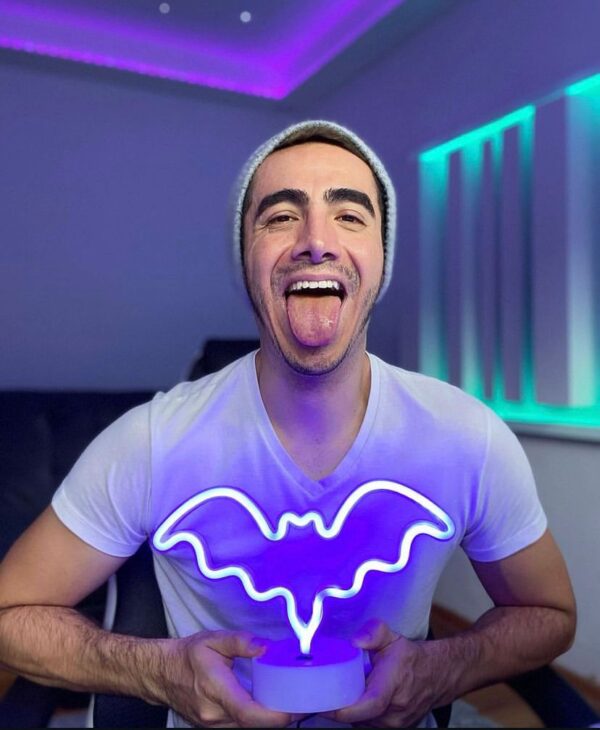 PAUL REBOLLAR