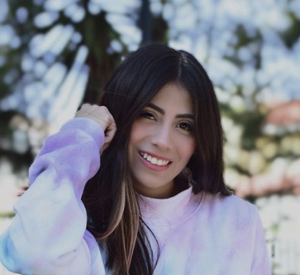 VALERIA COLMENARES