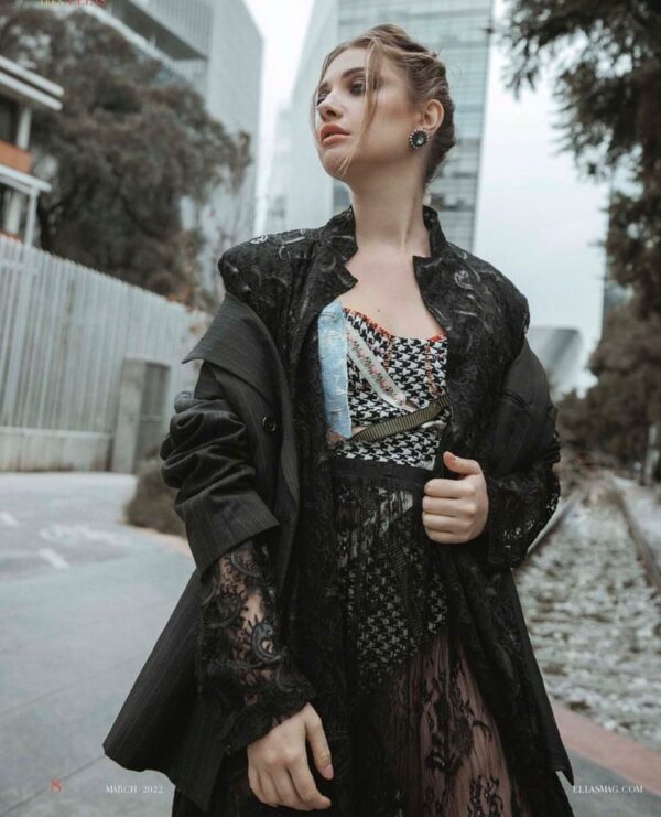 LUCIA LOIS - Image 2