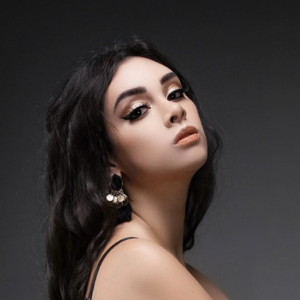 MAJO AMUCHASTEGUI