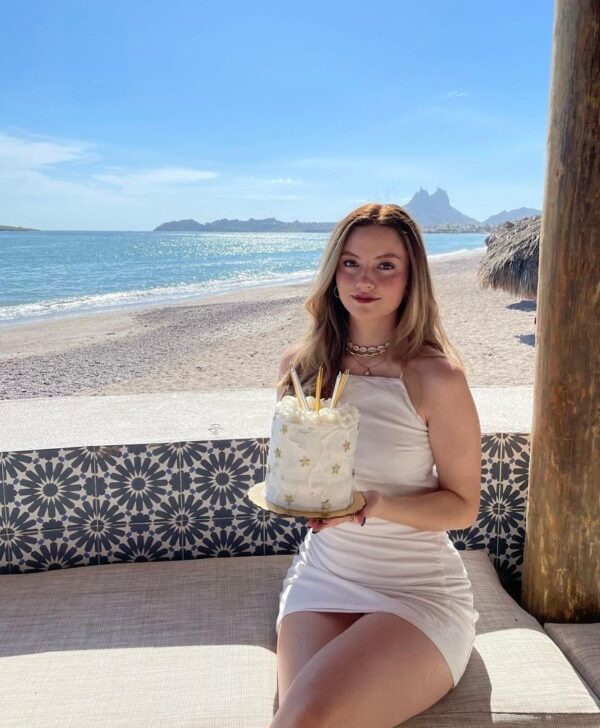 SOFÍA BRASSEAF - Image 2