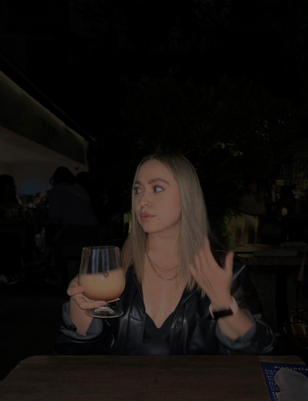 HANA BERNAL - Image 2