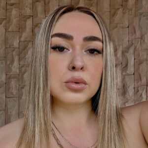 HANA BERNAL