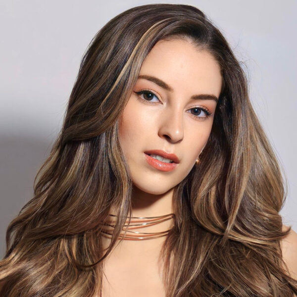 VALERIA FLORIAN